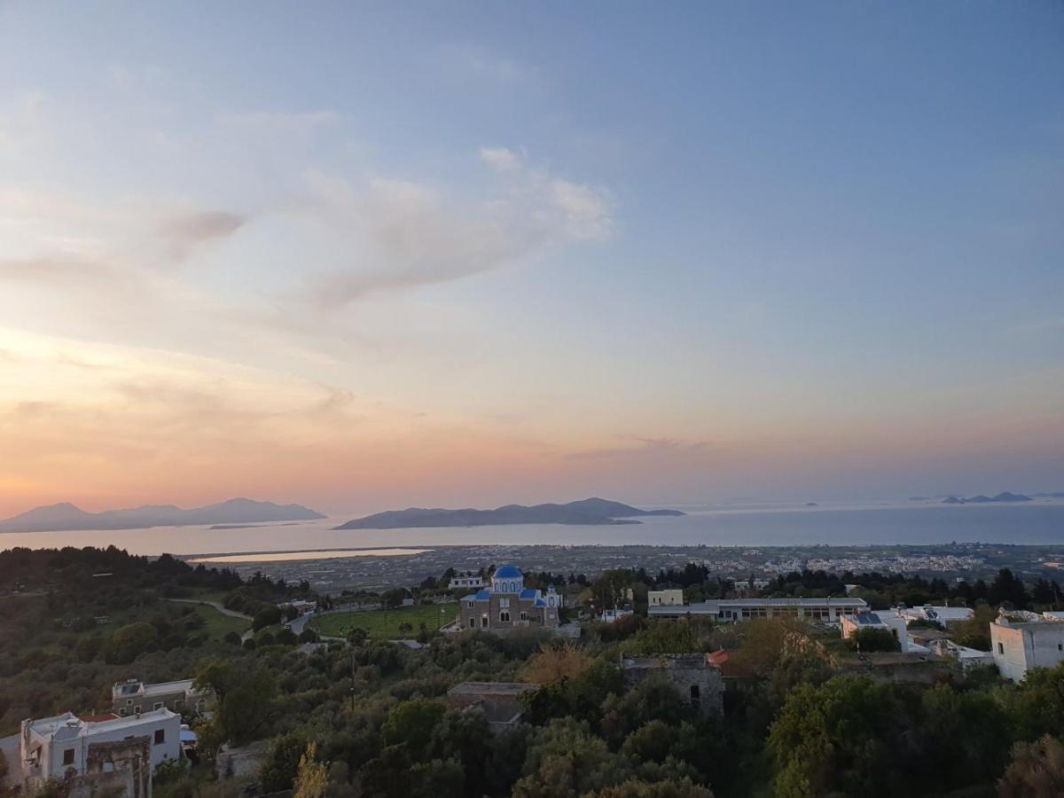 Anamnezia Luxury Suites (Adults Only) Agios Dimitrios  Екстер'єр фото